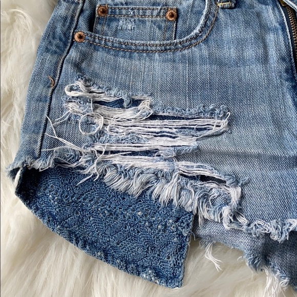 Cut off shorts 💙 BOGO FREE - Picture 3 of 3